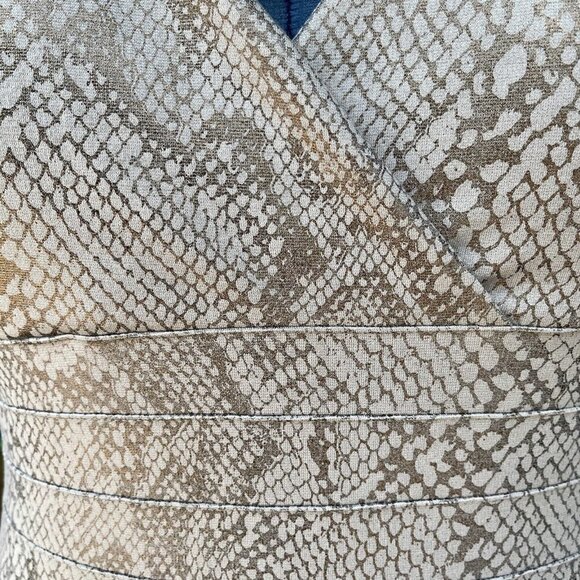 EXPRESS Sleeveless BodyCon Dress Snakeskin Print Large Dark Taupe V-Neck Stretch - Picture 7 of 16